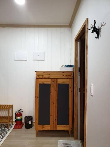 Wind Jeju Cafe & Pension