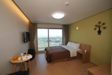 Jeju the Ocean Hill Pension