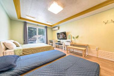 Gangnueng Gadunji Pension