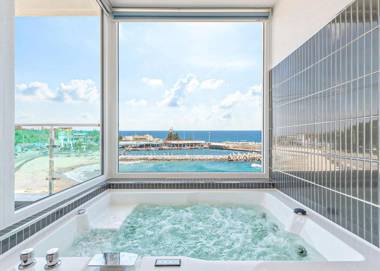 Gangneung Gugu Spa Pension