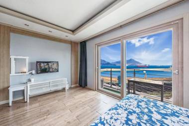 Yeosu Redondo Pension