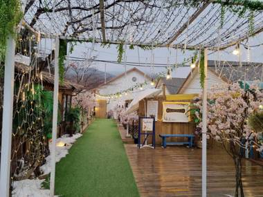 Pocheon yolapongta pension and glamping
