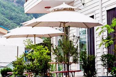 Pocheon Supsogui Hayanjip Pension