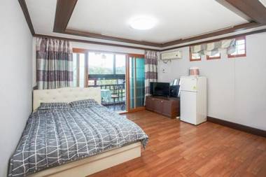 Pyeongchang White Windmill Pension