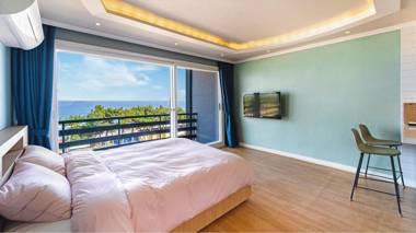 Yangyang Baladeonbada Pension