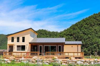 Yangyang Muloreum Pension