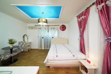 Yangyang Sky Garden Pension