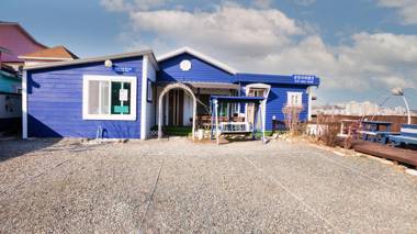 Yangyang river pension