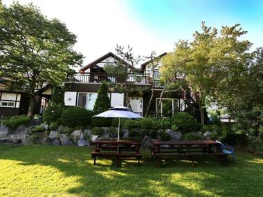 Paju Harujengwon Pension