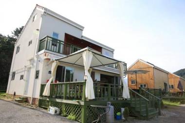 Mungyeong Jorba House Pension