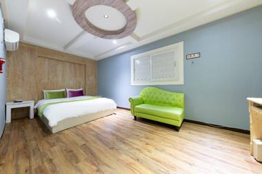 Cheongju Hotel Namuneulbo