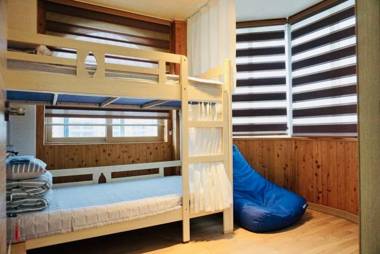 tongyoung goodday guesthouse woman only