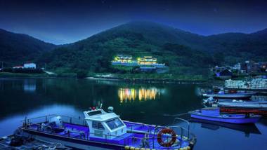 Tongyeong dalbichae pension