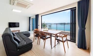 Tongyeong By the See Spa Pension