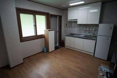 Muju Deokyusan Swimming Pool Pension