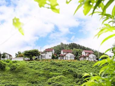 Namhae Baramkkot Pension