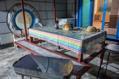 Namhae Badatga Byeoljang Pension