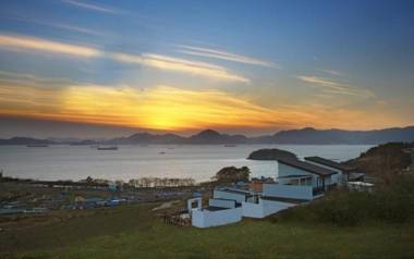 Namhae Caruso Pension