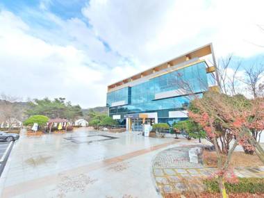 Geochang Surfing Park