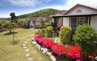 Anmyeondo Four Seasons Pension