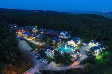 Taean Hongii Janggun Pension