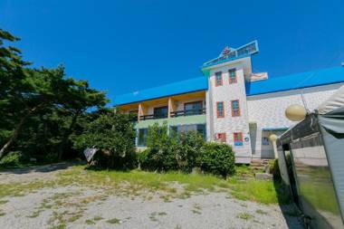 Anmyeondo Gaeulbada pension