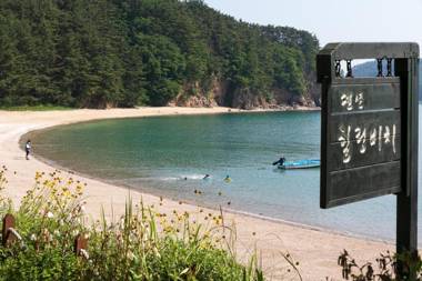 Healing beach pension