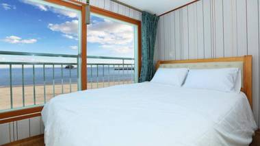 Yeonpo Beach Pension