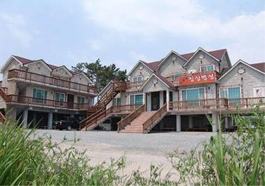 Noeulbitjinsan pension