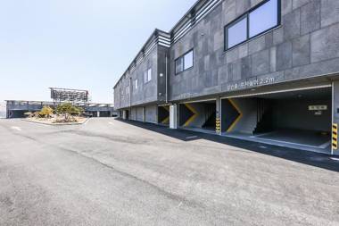 Taean Seven Self check-in Motel