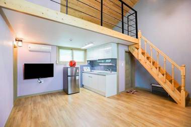 Taean Solbat Pension