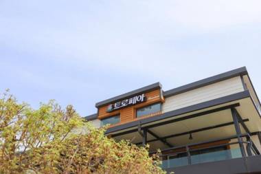 Taean Mongsanpo Tropea Pension