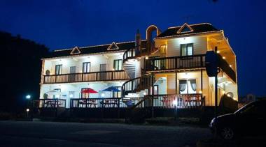 Anmyeondo Taean Romance Pension