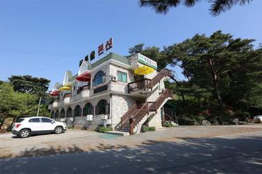 Kkotjipureunsol Pension