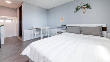 Anmyeondo Puppy 21 Aegyeon Pension