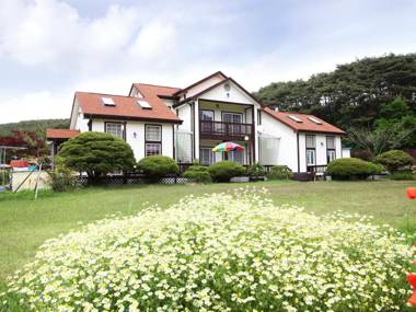 Anmyeondo Chingunae Pension