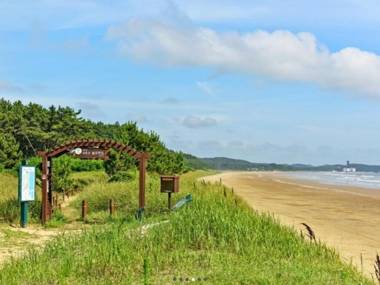 Mongsanpo Solmorae Pension