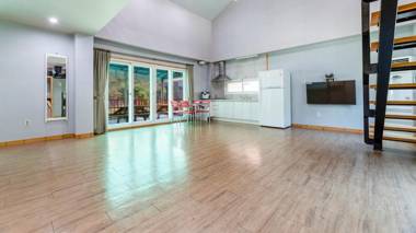 Gapyeong Rainbow Pension