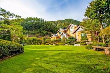 Yangpyeong Sigyekkot Pension