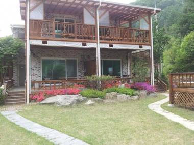 Yangpyeong Loel Pension