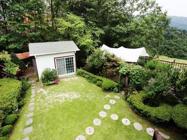 Yangpyeong Dungji Pension
