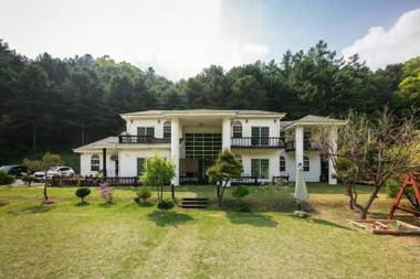 Yangpyeong Happy Story Pension