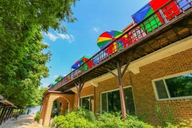 Yangpyeong mountain yard Pension