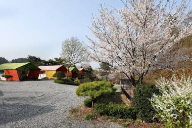 Gapyeong Hwangtoeun Pension