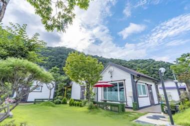 Boeun Supsogui Hayan Pension