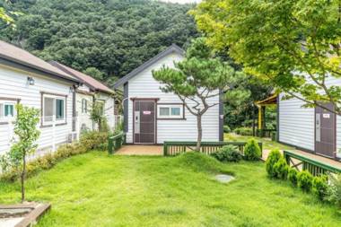 Boeun Supsogui Hayan Pension