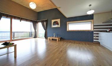 Taean Marimo Pension