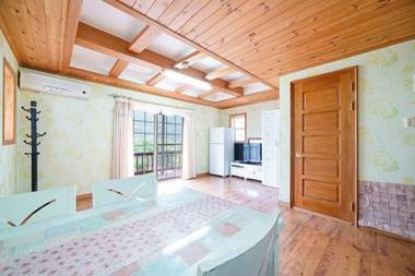 Danyang Riverside Morning Pension