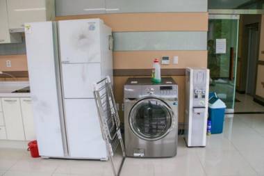 Danyang three nests Stay Pension