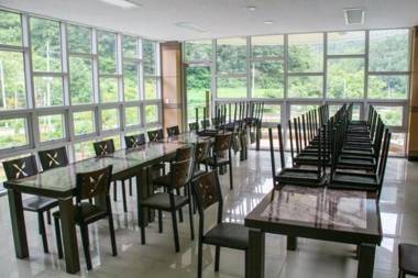 Danyang three nests Stay Pension